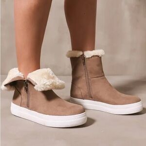 Cozy Brown Suede Women's Boots